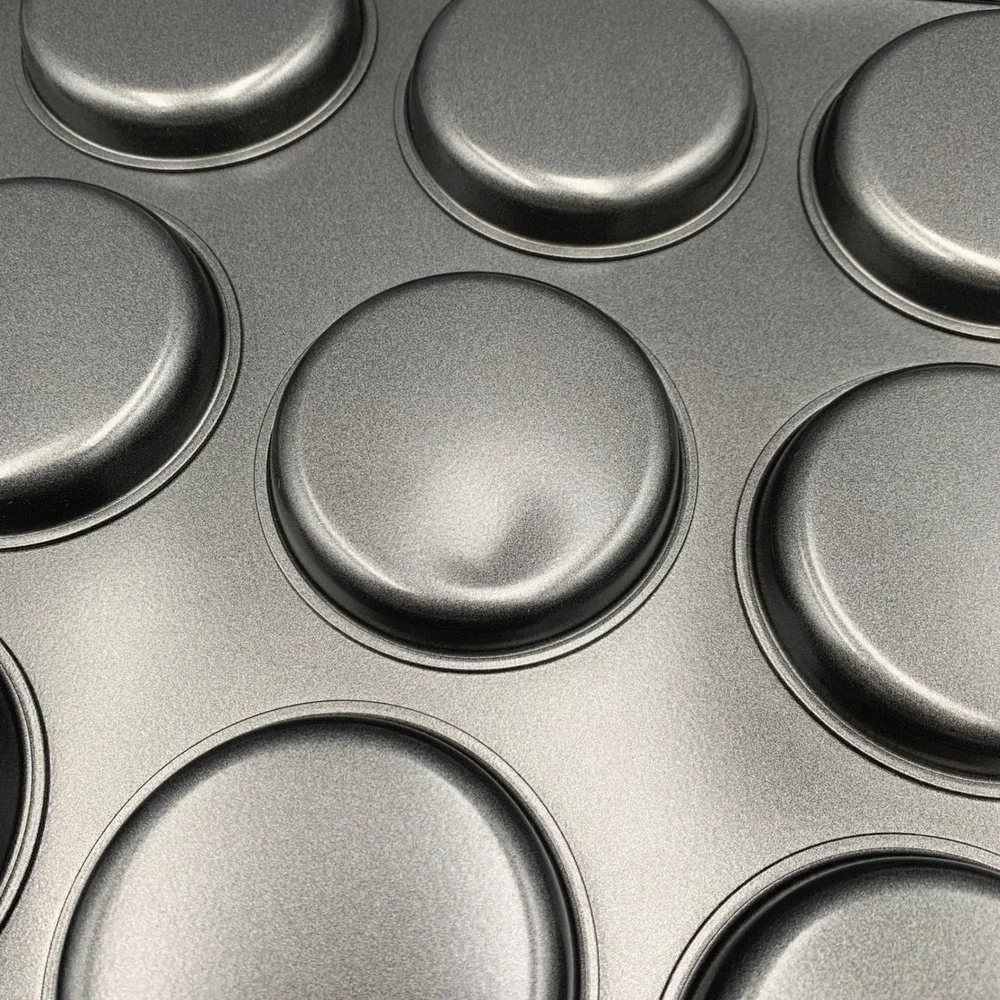 Wilton Gold Premium Non-Stick 12-Cavity Muffin Top Pan 16x11 Dents